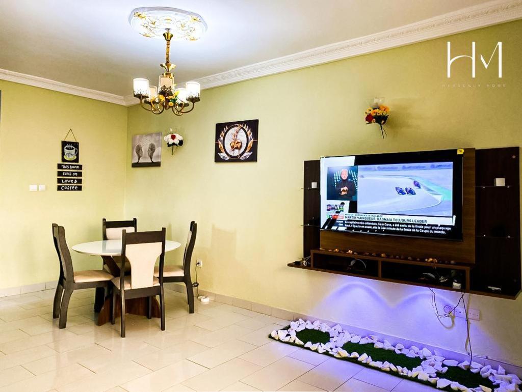 Heavenly Home Yaounde Bagian luar foto